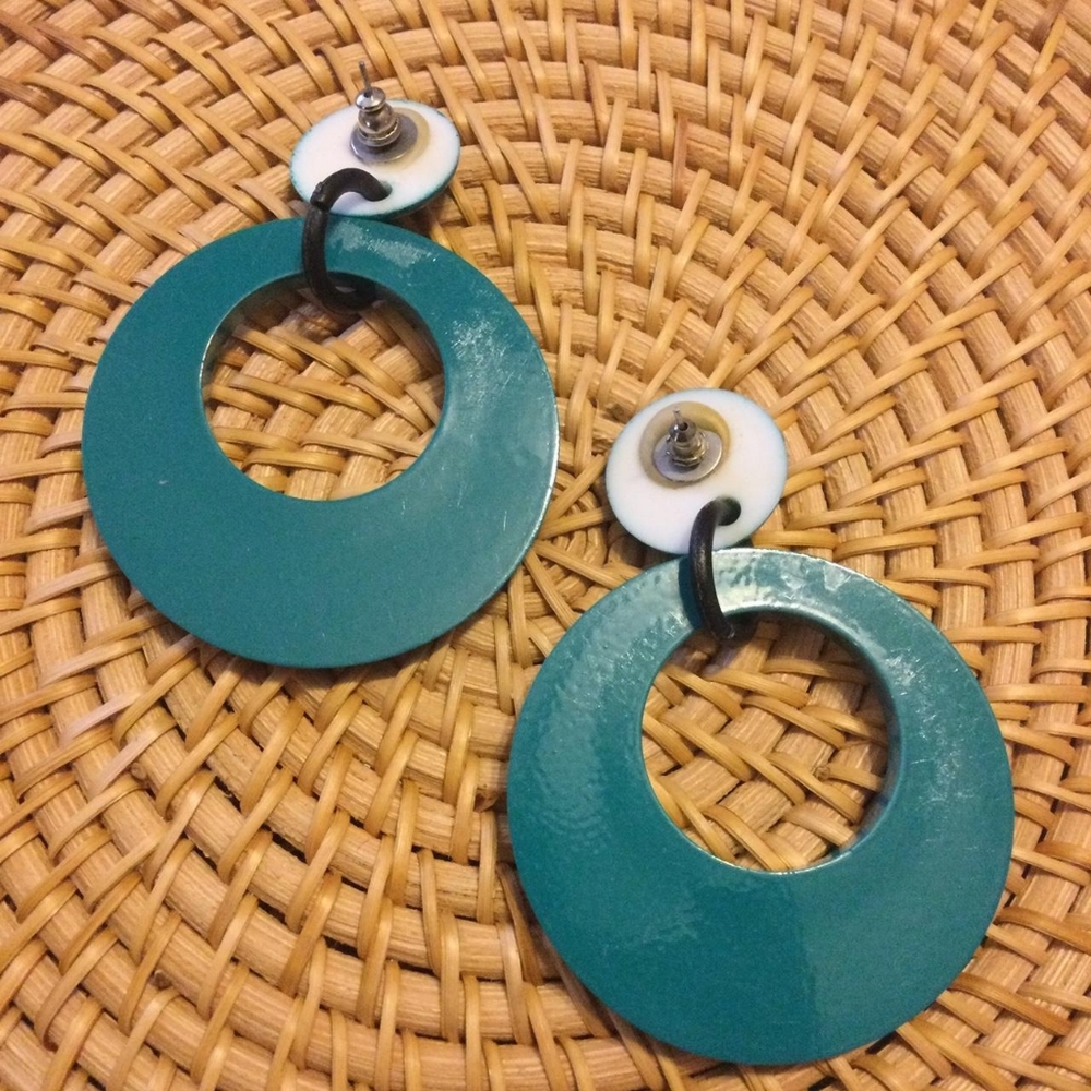 Retro earrings - Picture 2 of 2